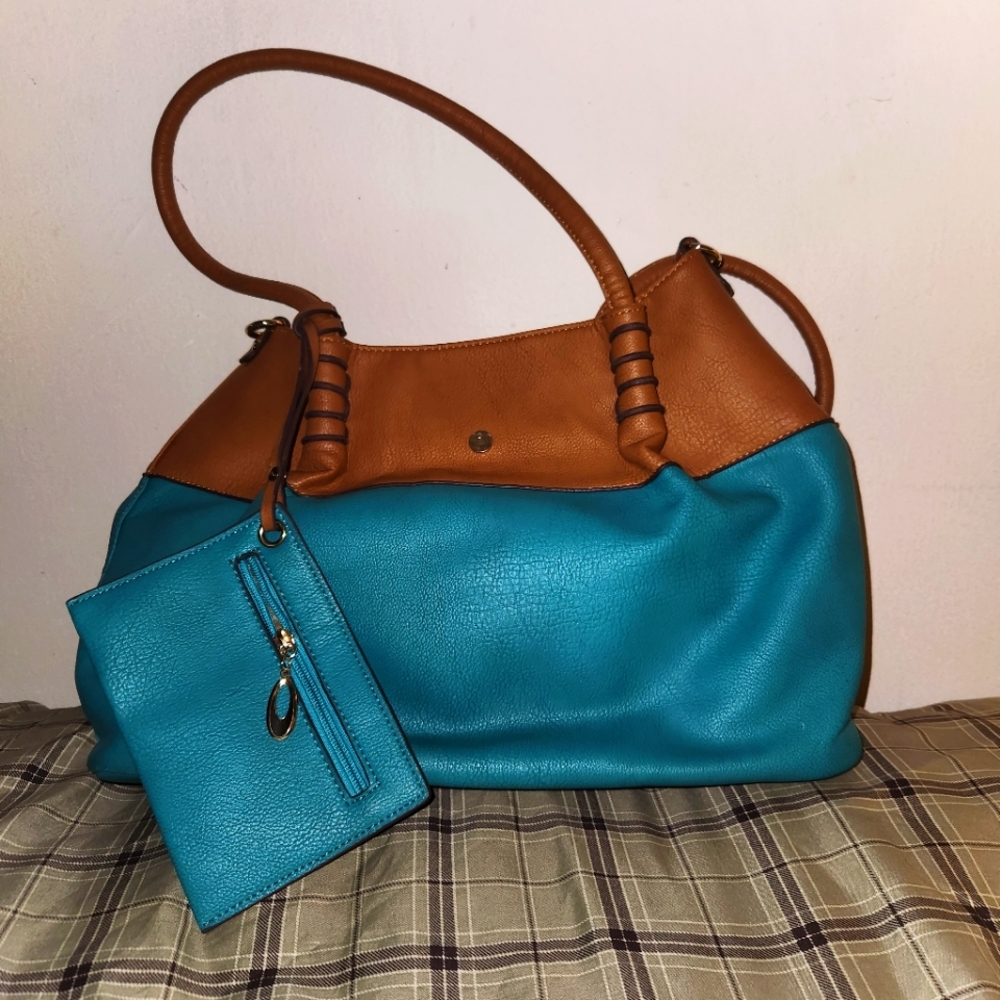 Black Rivet Shoulder Bag/ Crossbody Bag Straps Adjustable Color Blue And Brown